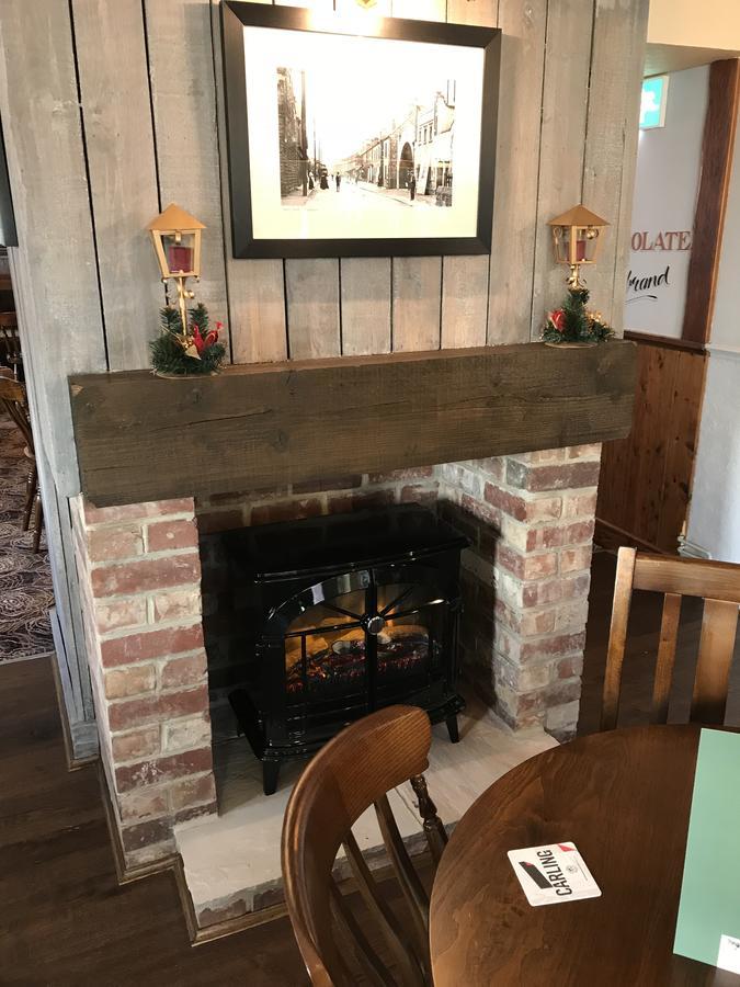 Отель The Norfolk Arms, Chapeltown Шефилд Экстерьер фото